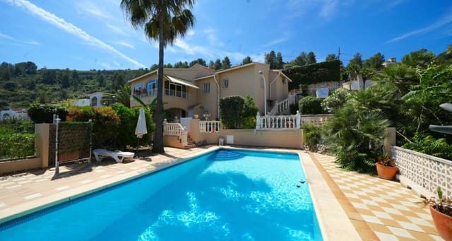 4 soverom Villa til salgs i Benidoleig - € 449 000 (Ref: 9851215)