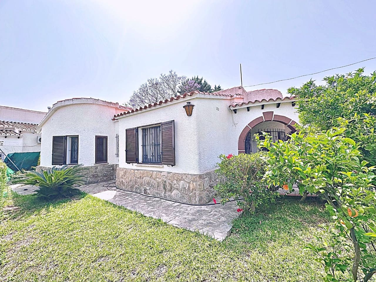 2 Zimmer Villa zu verkaufen in Denia mit Pool - 295.000 € (Ref: 9851217)
