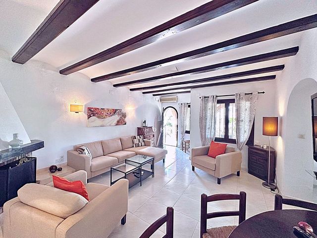 2 sovrum Villa till salu i Dénia med pool garage - 295 000 € (Ref: 9851217)