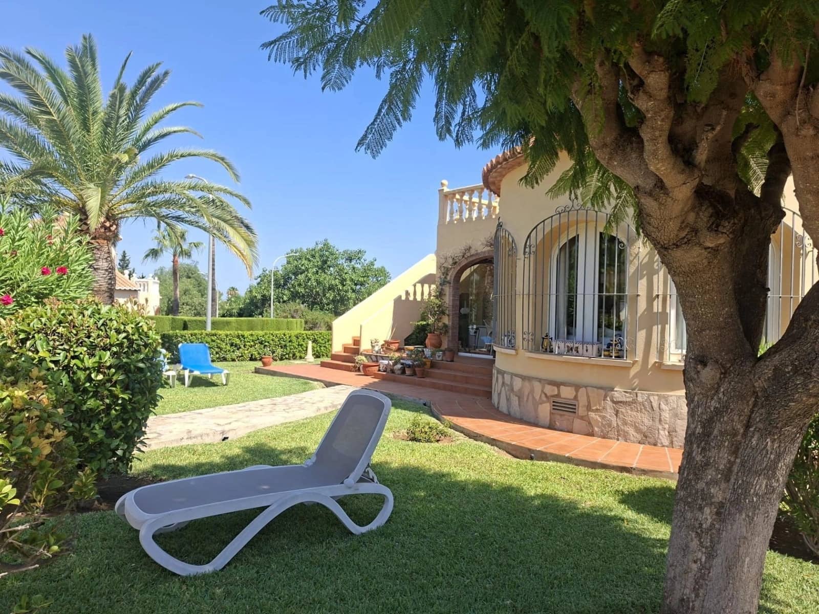 2 soveværelse Villa til salg i Denia med swimmingpool - € 320.000 (Ref: 9851221)