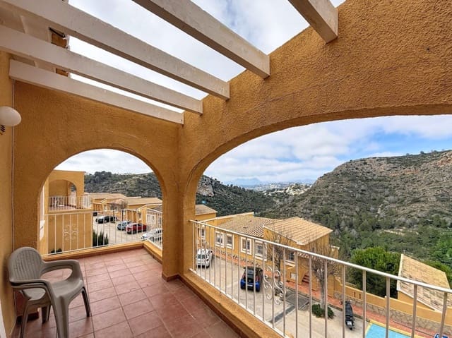 2 Zimmer Apartment zu verkaufen in Moraira, Teulada-Moraira mit Pool - 175.000 € (Ref: 9851229)