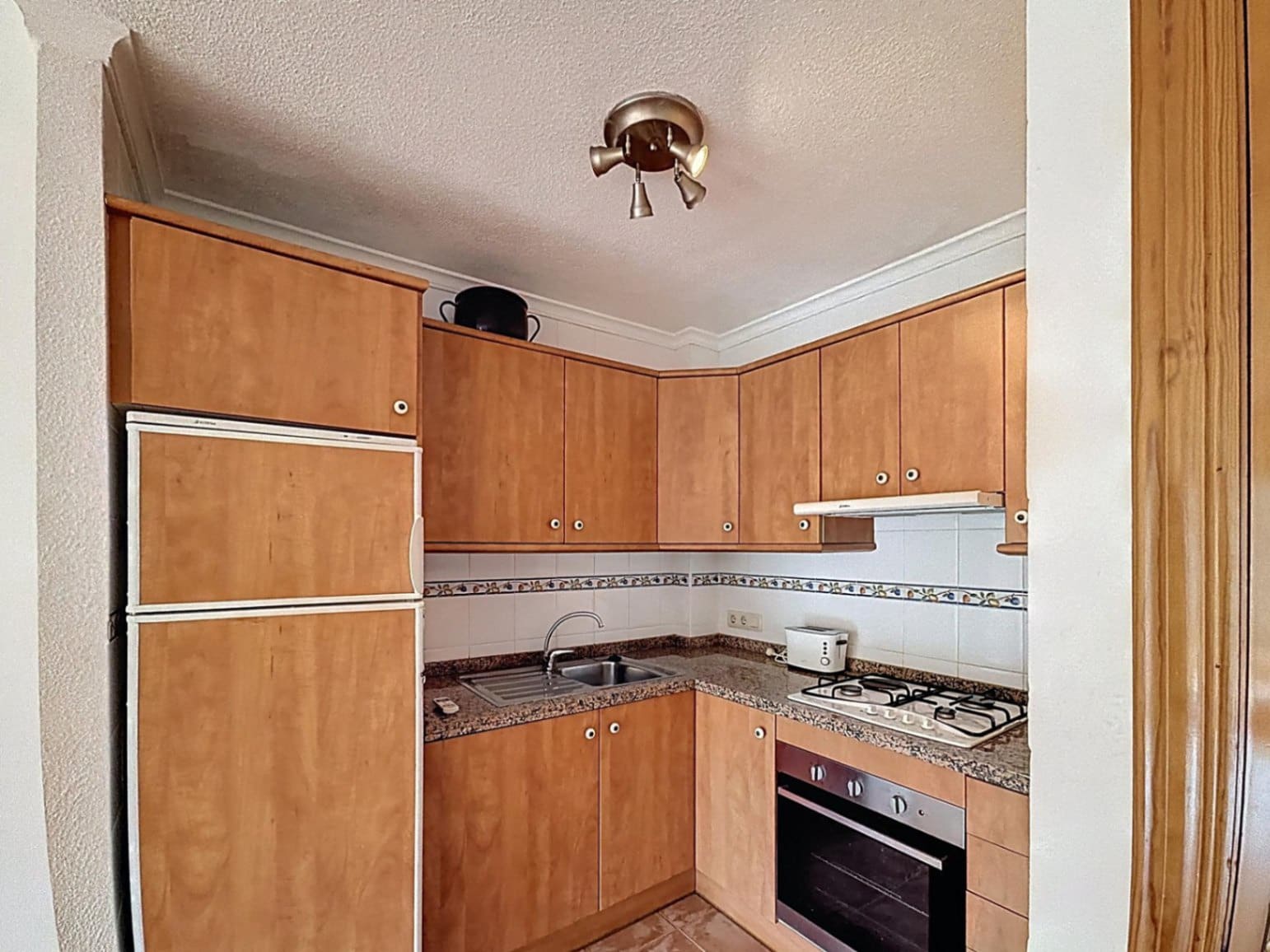 2 Zimmer Apartment zu verkaufen in Moraira mit Pool - 175.000 € (Ref: 9851229)