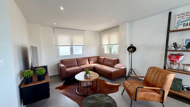 4 camera da letto Villa in vendita in La Marina, Elche / Elx con piscina garage - 695.000 € (Rif: 9851231)