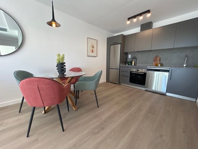 2 Zimmer Apartment zu verkaufen in Gandia mit Pool - 253.000 € (Ref: 9851232)