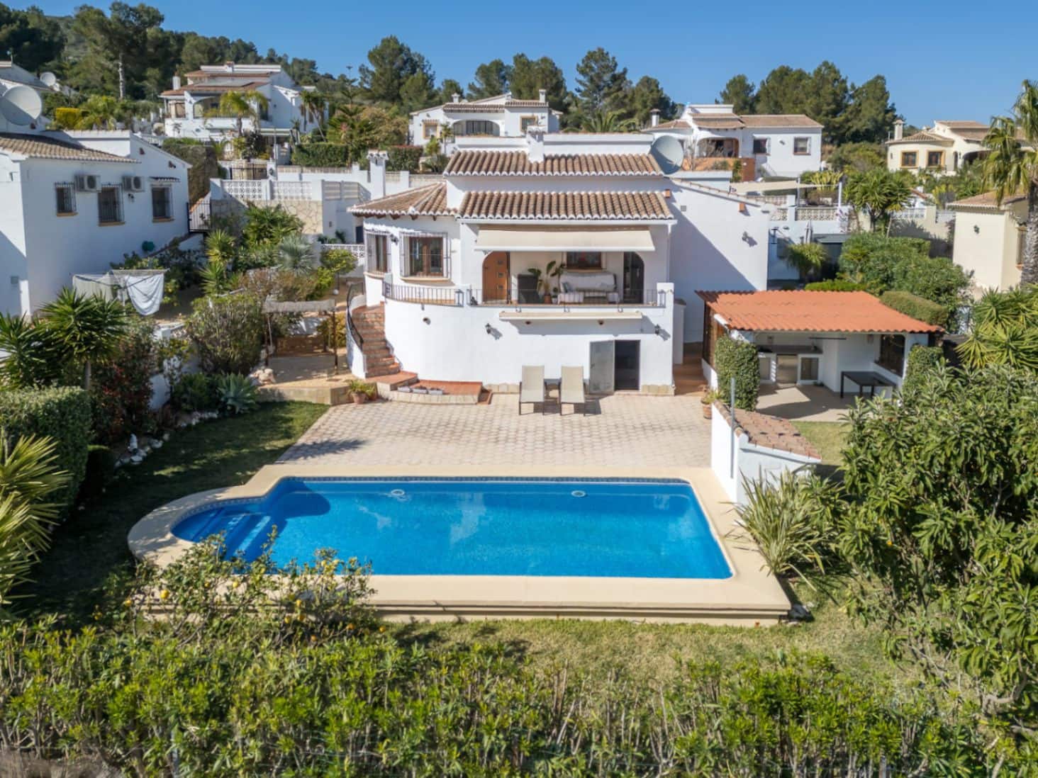 3 soveværelse Villa til salg i Pedreguer med swimmingpool - € 545.000 (Ref: 9851233)