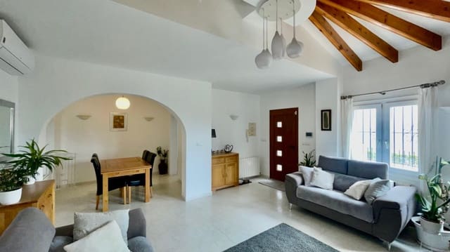 3 soveværelse Villa til salg i Pedreguer med swimmingpool - € 545.000 (Ref: 9851233)