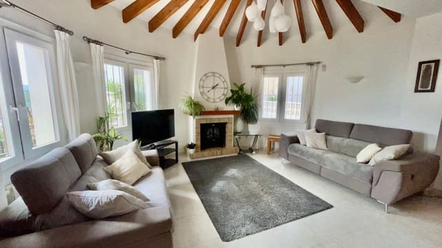 3 soveværelse Villa til salg i Pedreguer med swimmingpool - € 545.000 (Ref: 9851233)