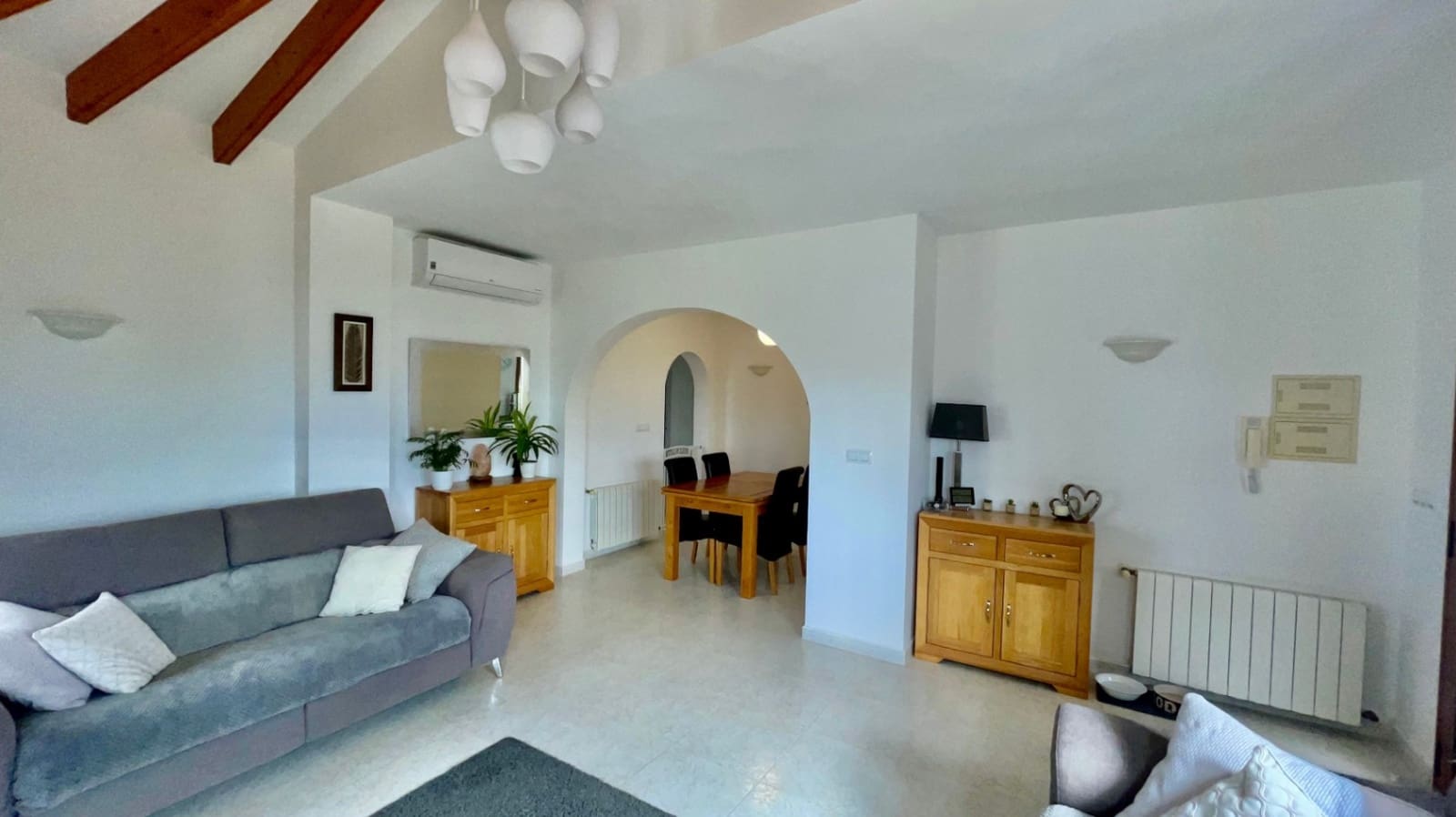 3 soveværelse Villa til salg i Pedreguer med swimmingpool - € 545.000 (Ref: 9851233)
