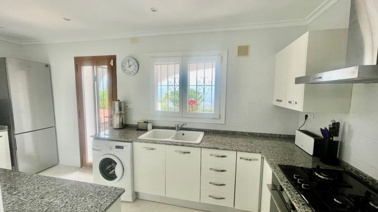 3 soveværelse Villa til salg i Pedreguer med swimmingpool - € 545.000 (Ref: 9851233)