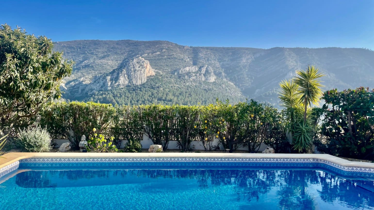 3 soveværelse Villa til salg i Pedreguer med swimmingpool - € 545.000 (Ref: 9851233)