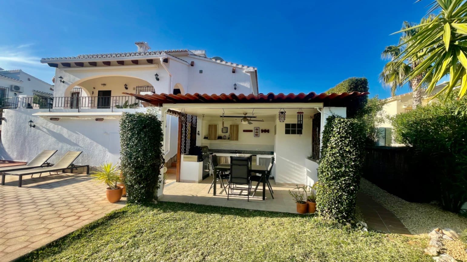 3 soveværelse Villa til salg i Pedreguer med swimmingpool - € 545.000 (Ref: 9851233)