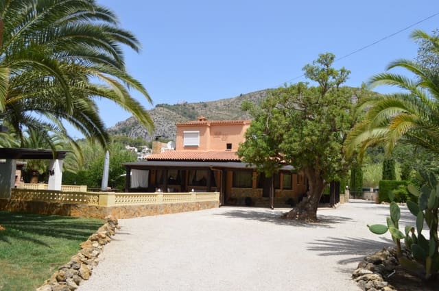 4 soveværelse Finca/Landehus til salg i Jalón / Xaló med swimmingpool - € 468.000 (Ref: 9851234)