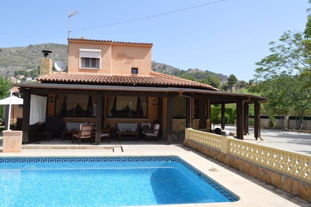 4 soveværelse Finca/Landehus til salg i Jalón / Xaló med swimmingpool - € 468.000 (Ref: 9851234)
