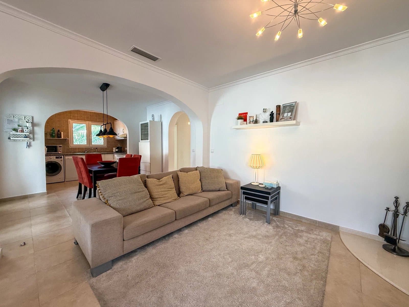 3 soveværelse Villa til salg i Pedreguer med swimmingpool - € 475.000 (Ref: 9851235)