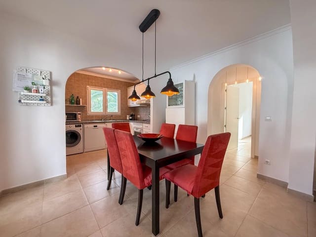 3 soveværelse Villa til salg i Pedreguer med swimmingpool - € 475.000 (Ref: 9851235)