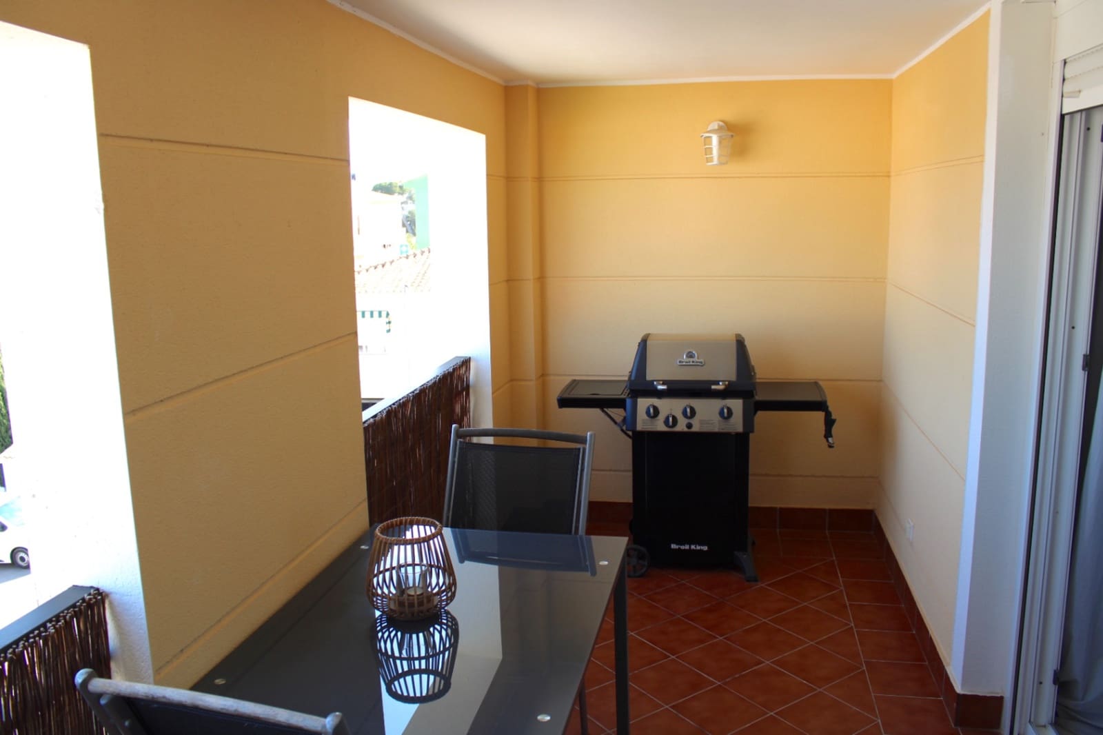 2 bedroom Penthouse for sale in Denia with pool - € 297,000 (Ref: 9851242)