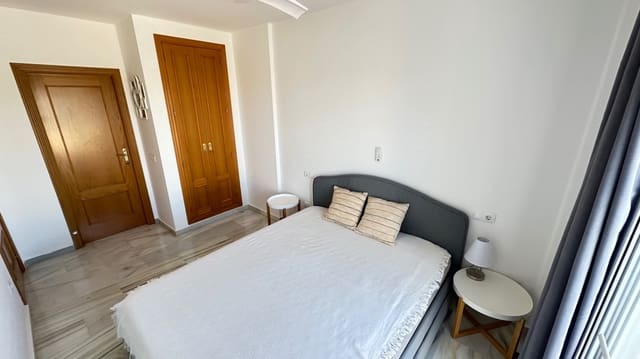 Ático de 2 habitaciones en Dénia en venta con piscina - 297.000 € (Ref: 9851242)