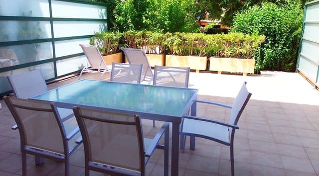 2 soveværelse Lejlighed til salg i Javea / Xàbia med swimmingpool - € 399.000 (Ref: 9851243)