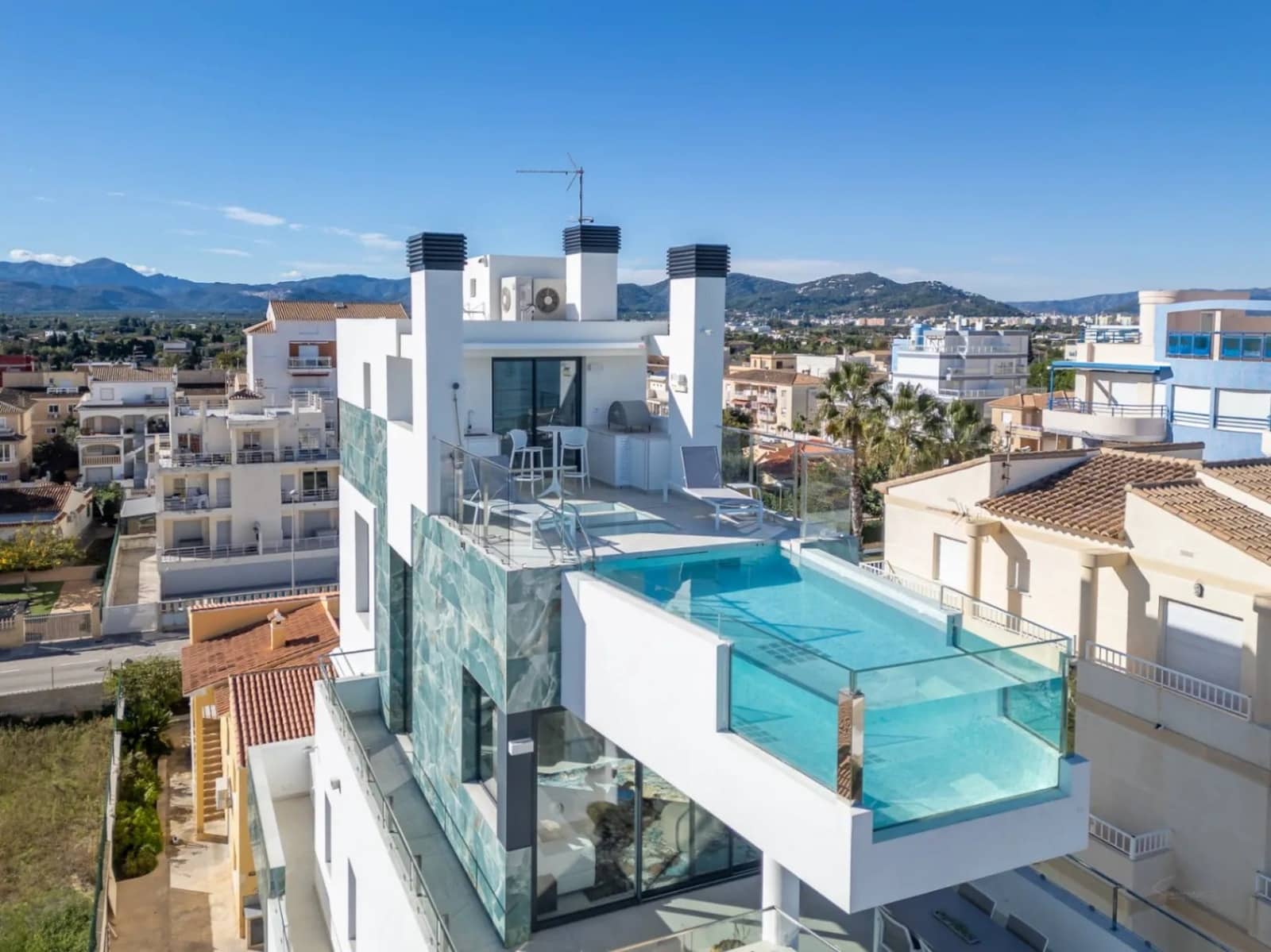 3 soverom Penthouse til salgs i Oliva med svømmebasseng - € 895 000 (Ref: 9851247)