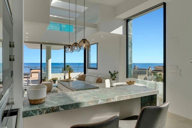 3 soverom Penthouse til salgs i Oliva med svømmebasseng - € 895 000 (Ref: 9851247)