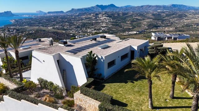 5 sypialnia Willa na sprzedaż w Moraira, Teulada-Moraira z basenem - 2 350 000 € (Ref: 9851249)