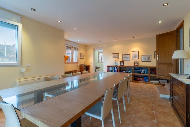 3 slaapkamer Villa te koop in Dénia met zwembad - € 799.000 (Ref: 9851251)