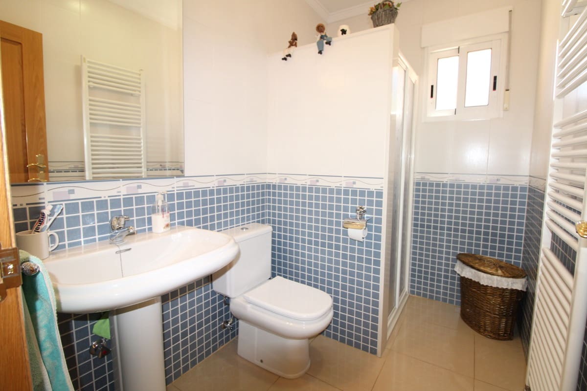 5 quarto Moradia para venda em Denia com piscina garagem - 795 000 € (Ref: 9851252)
