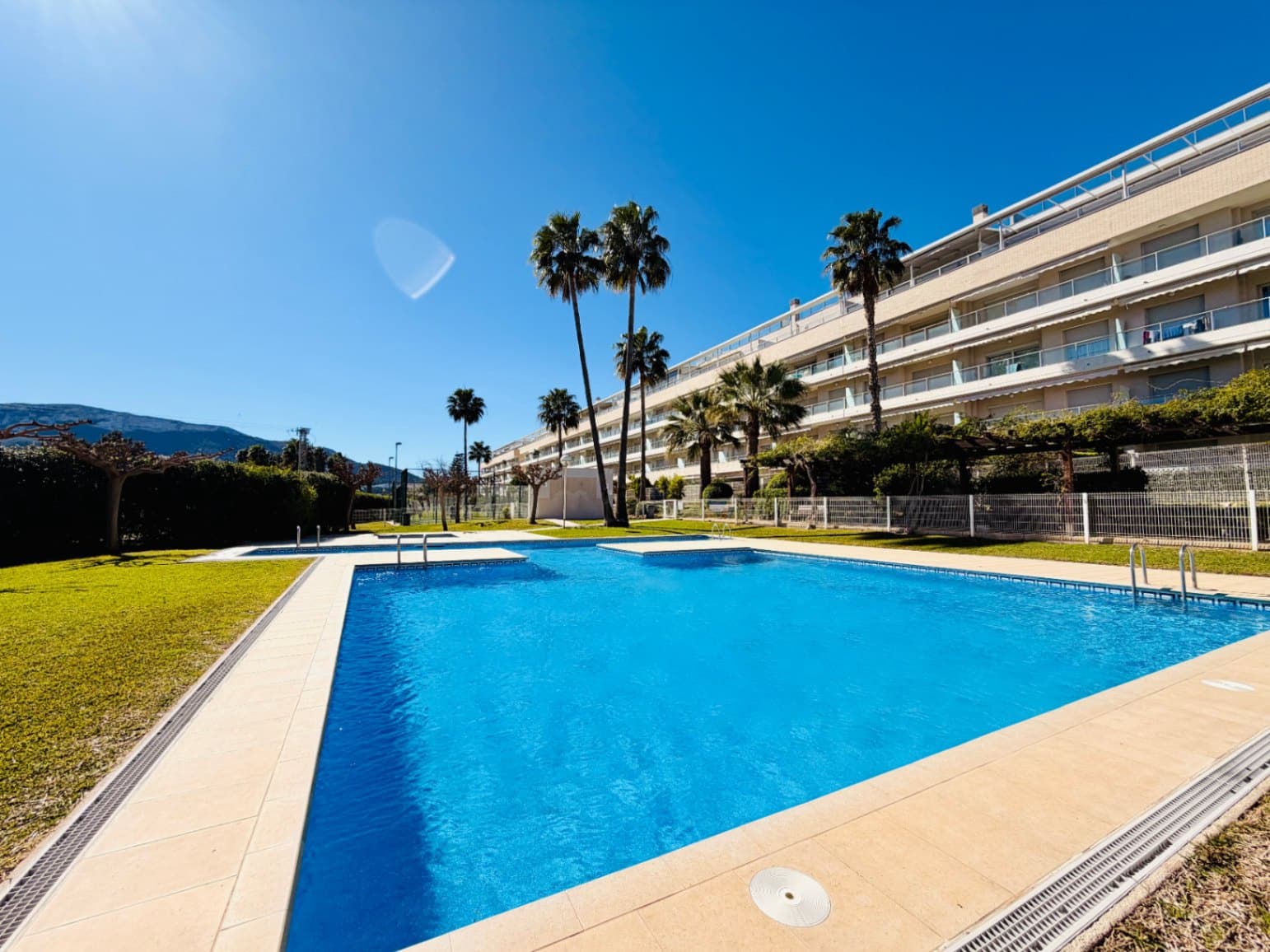 2 sovrum Lägenhet till salu i Denia med pool - 329 000 € (Ref: 9851254)