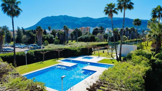 2 sovrum Lägenhet till salu i Dénia med pool - 329 000 € (Ref: 9851254)