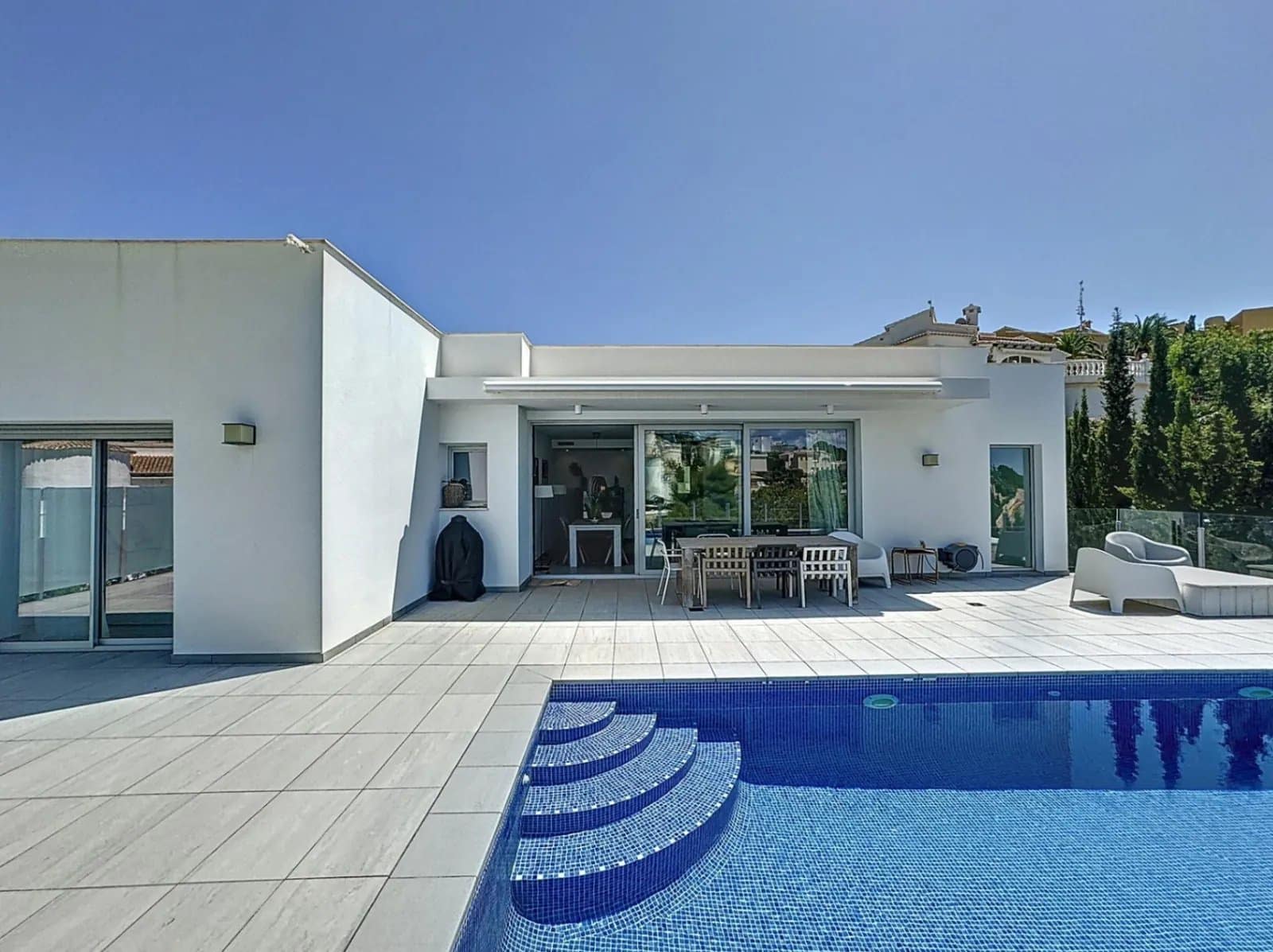 4 soverom Villa til salgs i Moraira med svømmebasseng - € 890 000 (Ref: 9851255)