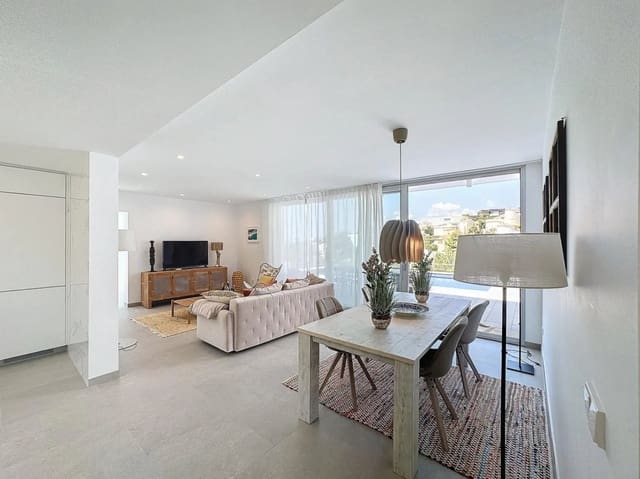 4 soverom Villa til salgs i Moraira, Teulada-Moraira med svømmebasseng - € 890 000 (Ref: 9851255)