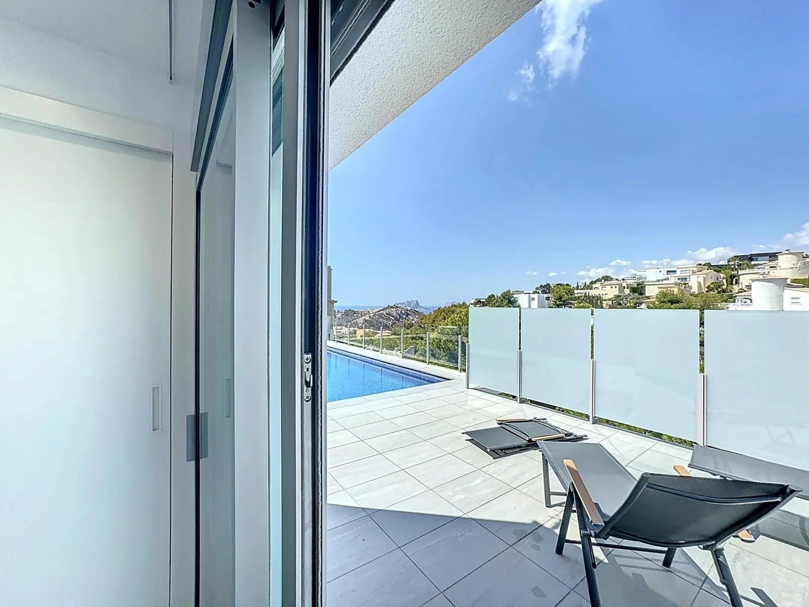 4 soverom Villa til salgs i Moraira med svømmebasseng - € 890 000 (Ref: 9851255)