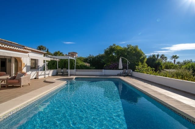 4 sovrum Villa till salu i Javea / Xàbia med pool - 1 150 000 € (Ref: 9851258)