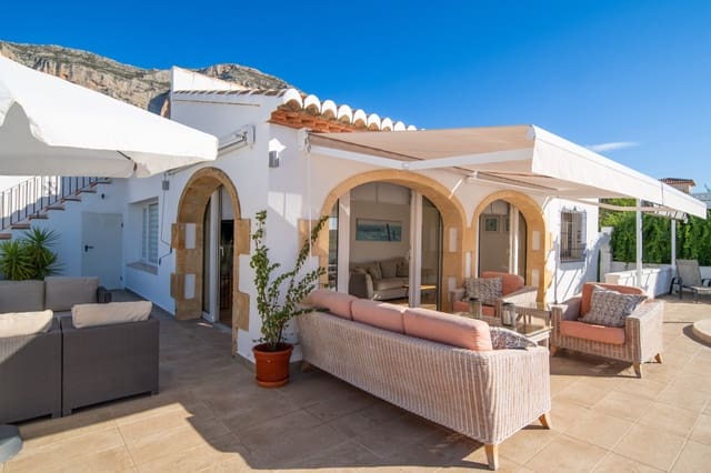 4 sovrum Villa till salu i Javea / Xàbia med pool - 1 150 000 € (Ref: 9851258)