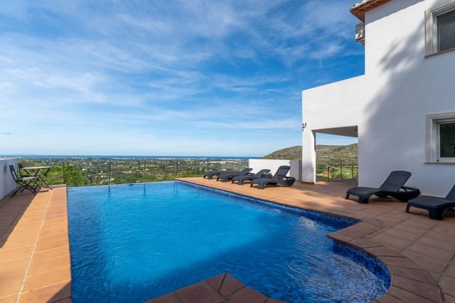 3 quarto Moradia para venda em Dénia com piscina - 795 000 € (Ref: 9851260)