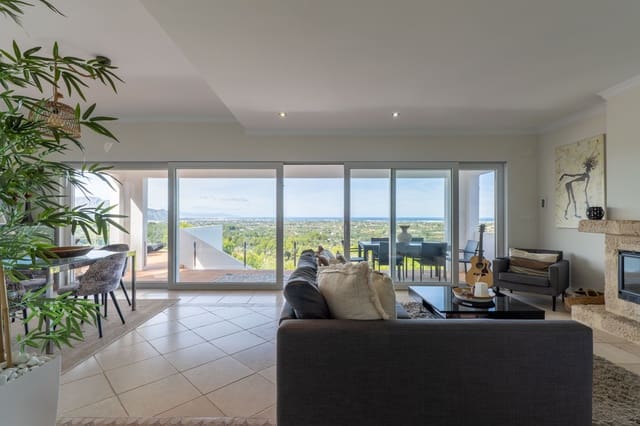 3 quarto Moradia para venda em Dénia com piscina - 795 000 € (Ref: 9851260)