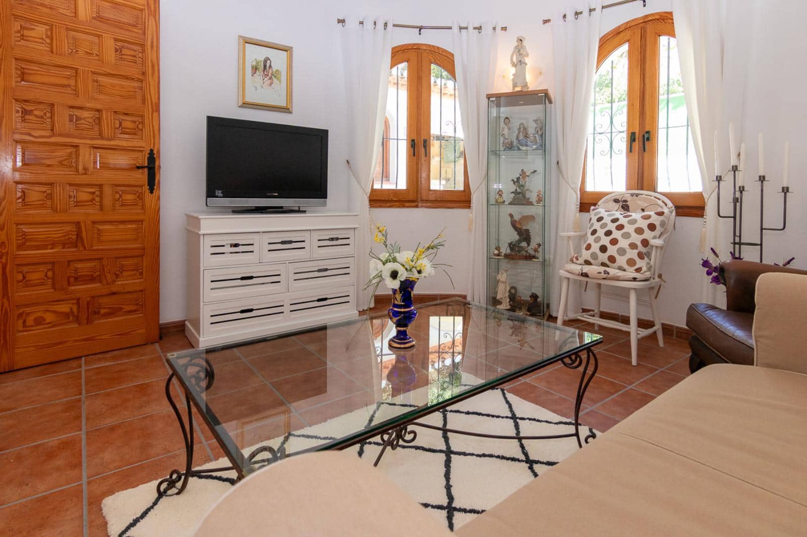 4 bedroom Villa for sale in Jalon / Xalo with pool - € 469,000 (Ref: 9851262)