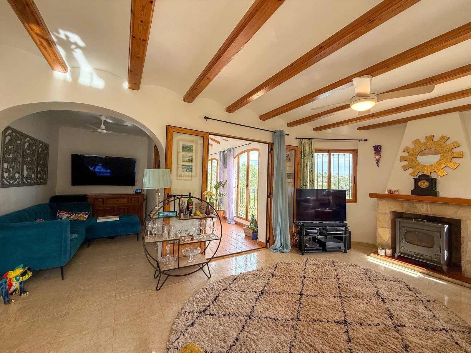 3 soveværelse Villa til salg i Orba med swimmingpool - € 430.000 (Ref: 9851263)
