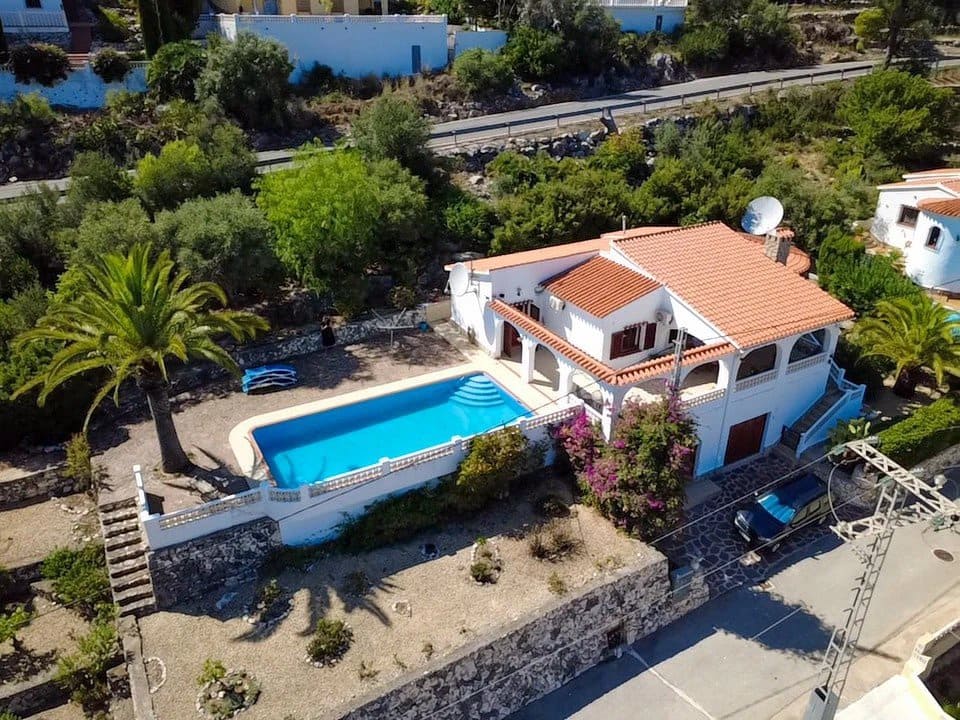 4 sypialnia Willa na sprzedaż w Orba z basenem - 460 000 € (Ref: 9851264)