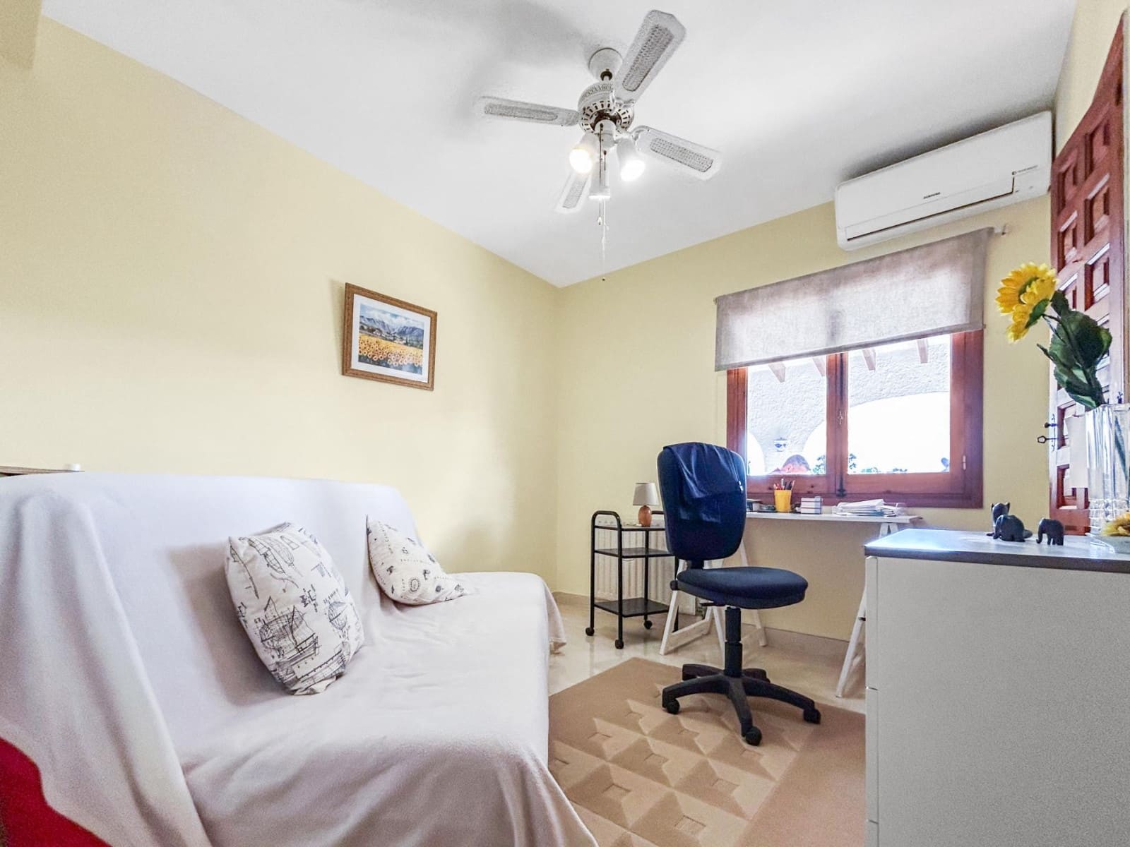 4 sypialnia Willa na sprzedaż w Orba z basenem - 460 000 € (Ref: 9851264)