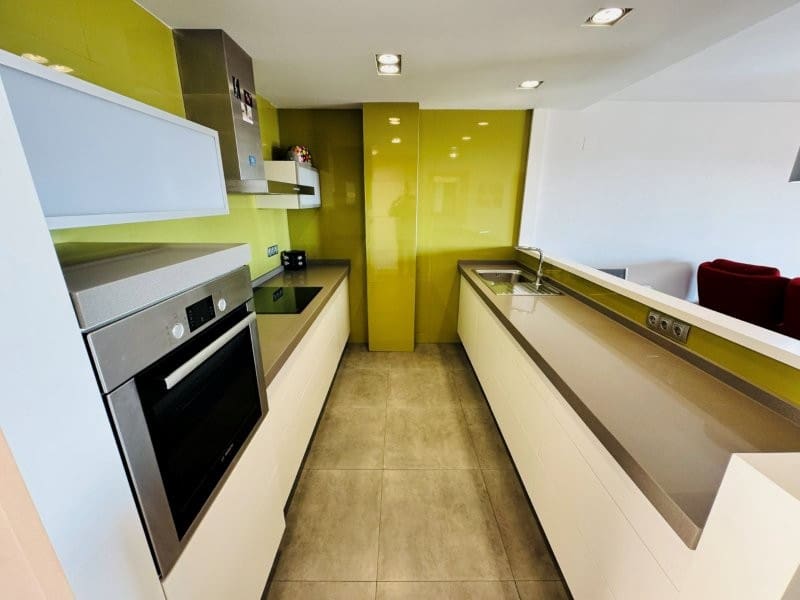 2 soverom Strandleiligheter til salgs i Guardamar del Segura - € 450 000 (Ref: 9851271)