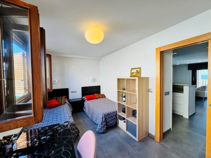 2 soverom Strandleiligheter til salgs i Guardamar del Segura - € 450 000 (Ref: 9851271)