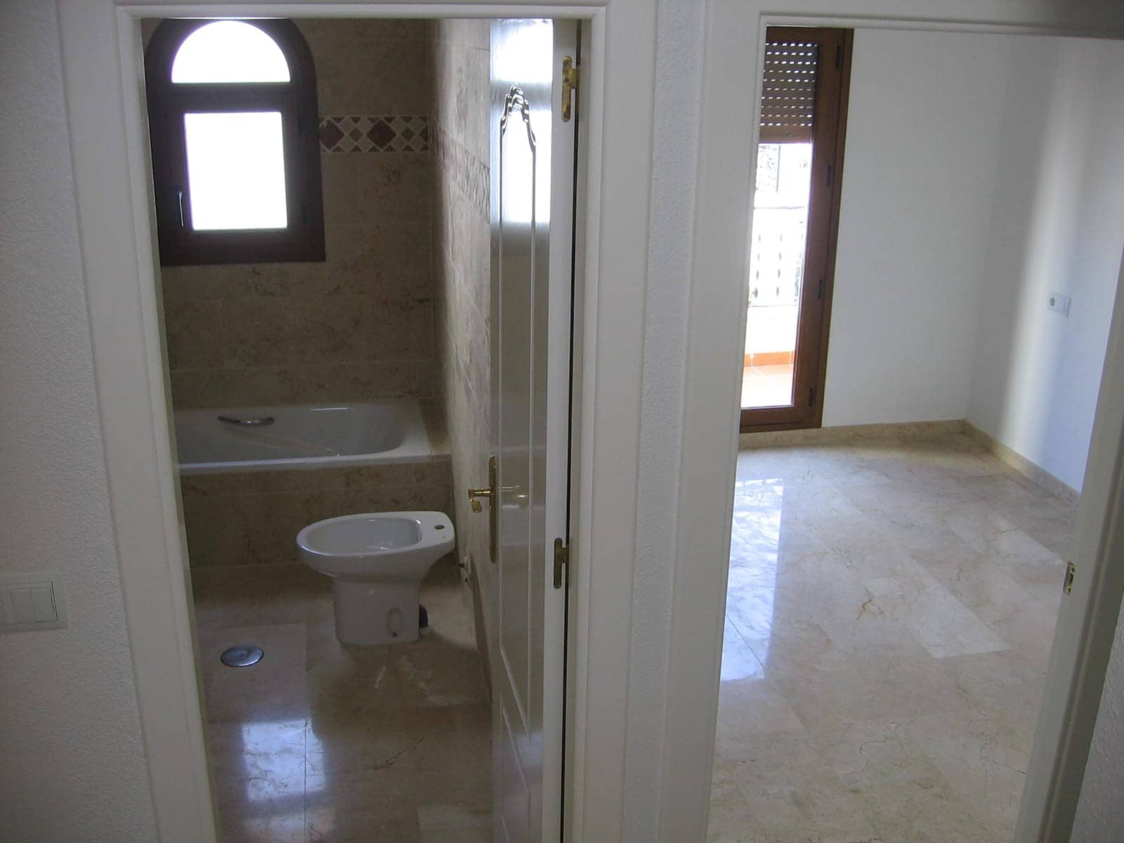 2 bedroom Townhouse for sale in Villamartin with pool - € 239,000 (Ref: 9851272)