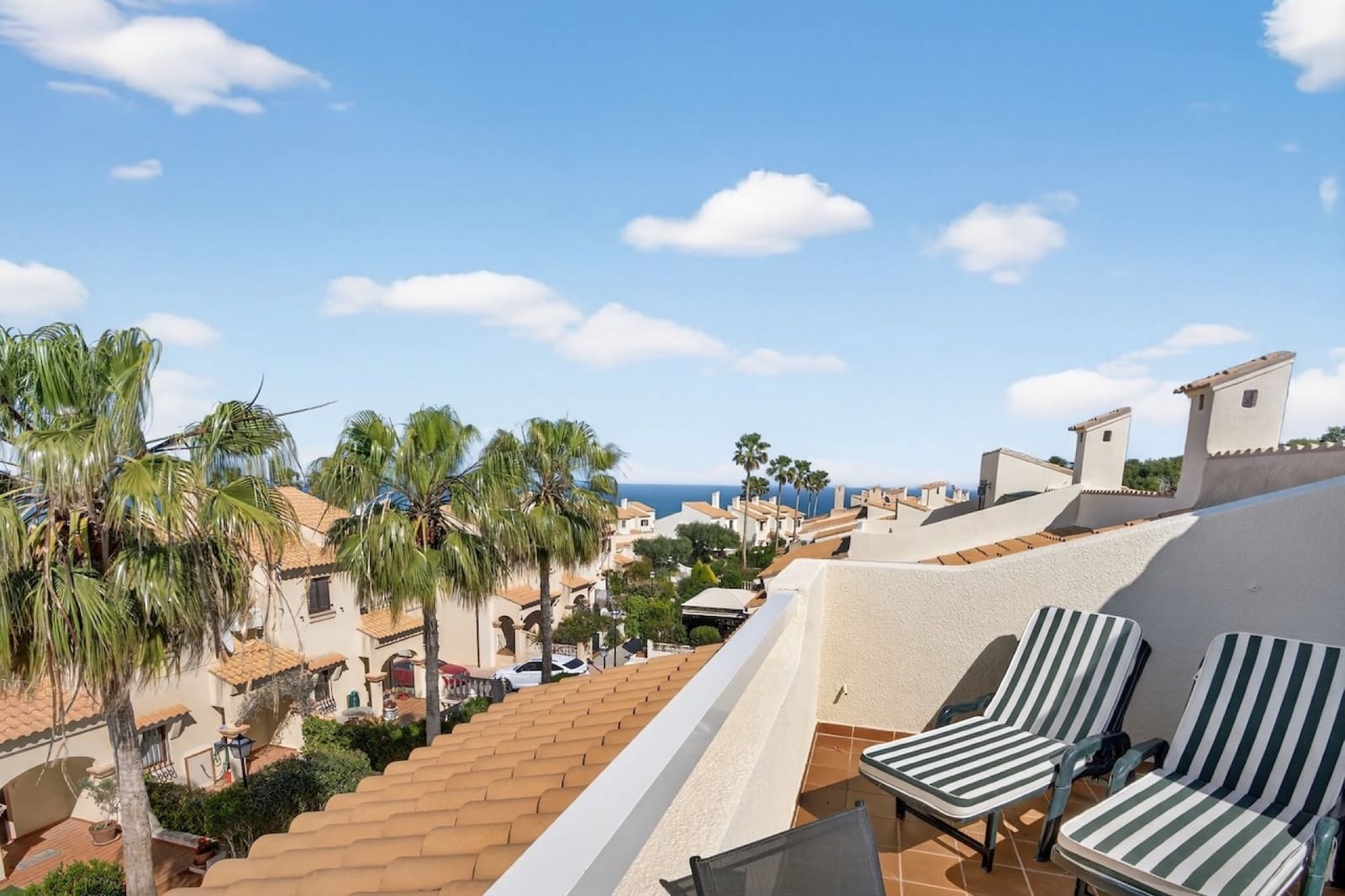 3 soverom Hus til salgs i Gran Alacant med svømmebasseng - € 366 000 (Ref: 9851275)