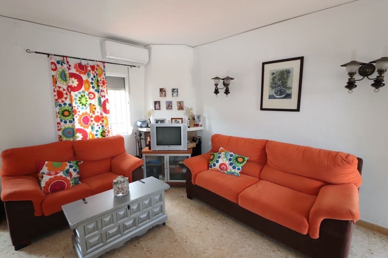 3 soverom Hus til salgs i Denia med svømmebasseng - € 320 000 (Ref: 9851285)