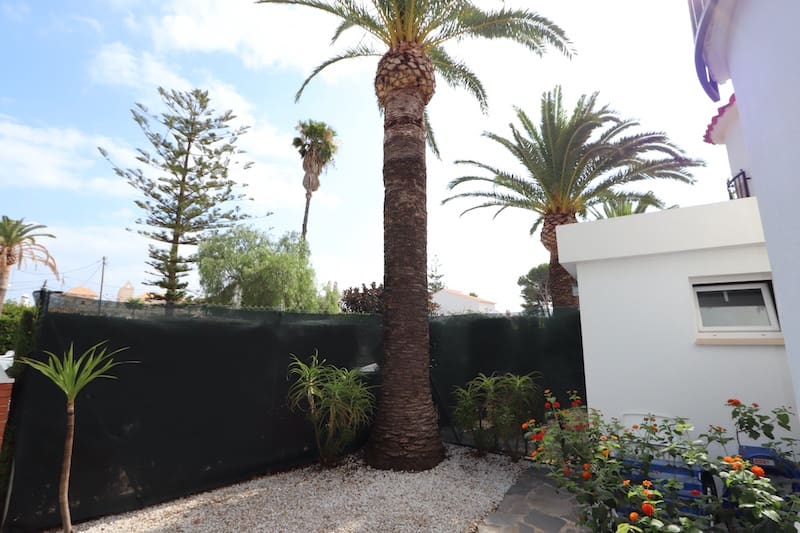 3 soverom Hus til salgs i Denia med svømmebasseng - € 320 000 (Ref: 9851285)
