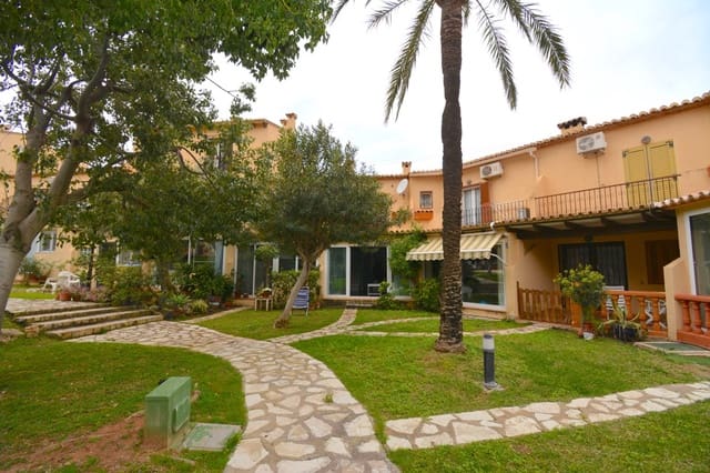 3 Zimmer Haus zu verkaufen in Dénia mit Pool - 290.000 € (Ref: 9851286)