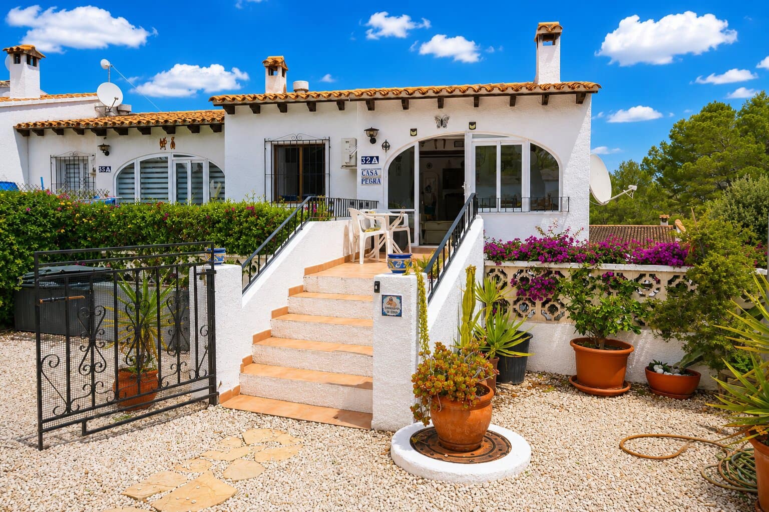 3 quarto Casa em Banda para venda em Moraira com piscina - 269 000 € (Ref: 9851287)