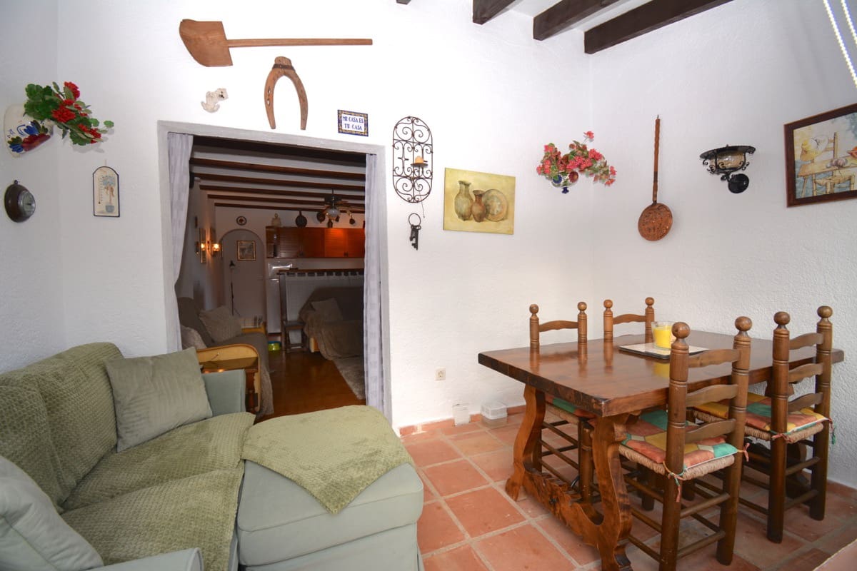 3 quarto Casa em Banda para venda em Moraira com piscina - 269 000 € (Ref: 9851287)