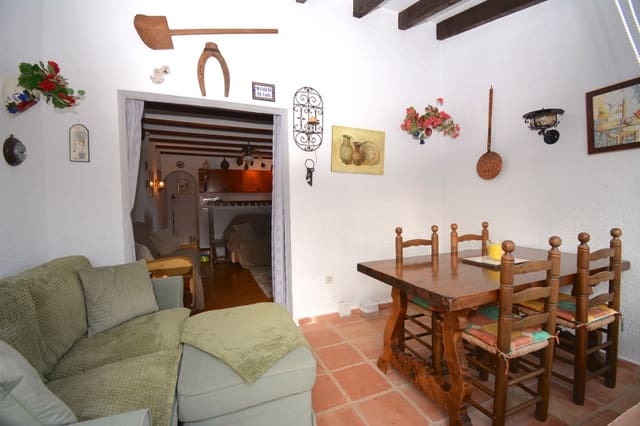 3 quarto Casa em Banda para venda em Moraira, Teulada-Moraira com piscina - 269 000 € (Ref: 9851287)